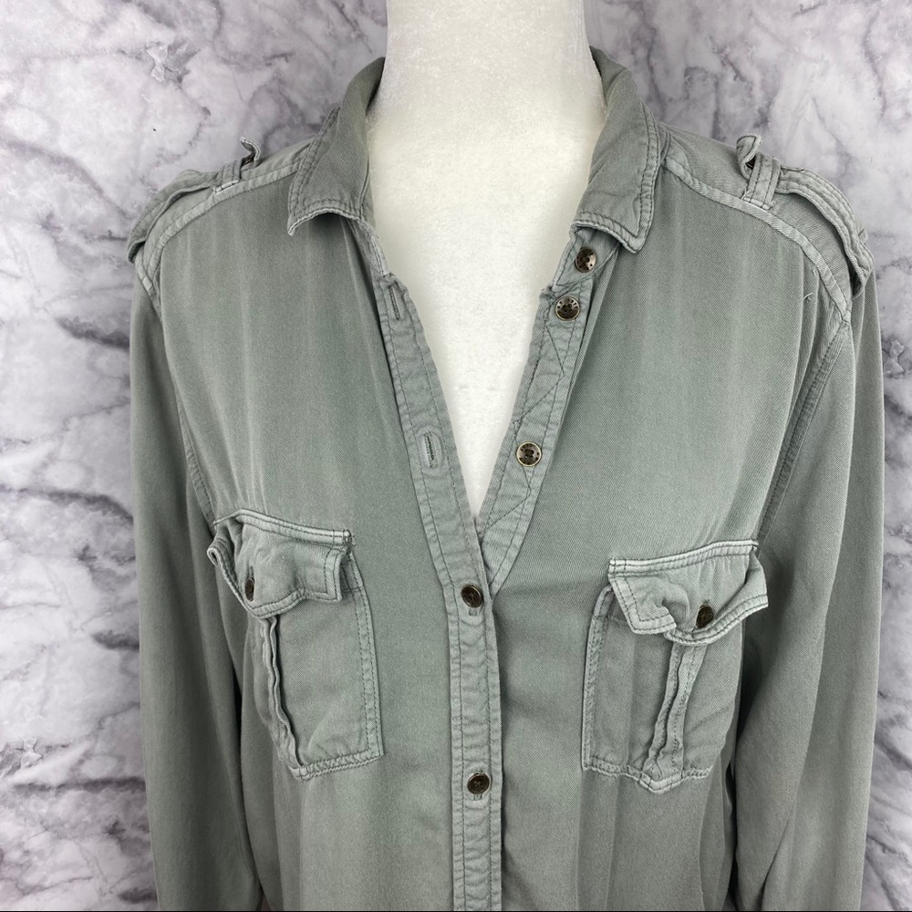 American Eagle Outfitters Boyfriend Fit Top - Picture 4 of 9